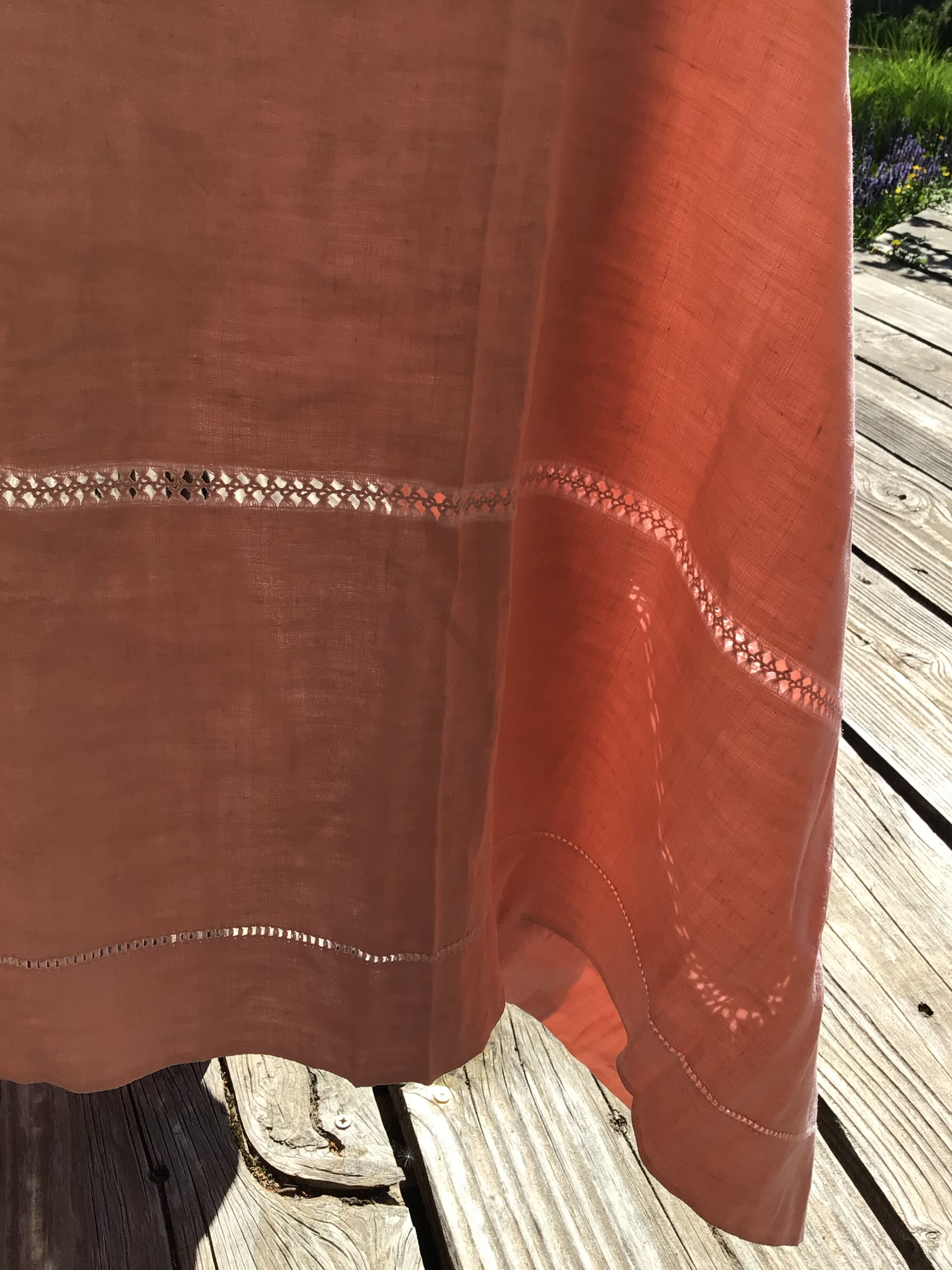 New rectangular tablecloth AG hand-embroidered 196X174cm