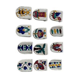 Ceramic knife holders
