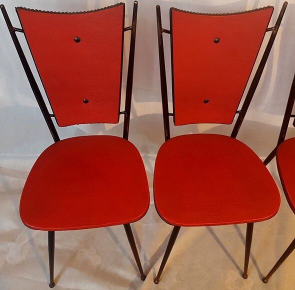 Série de 4 chaises 1950 skaï rouge pieds métal compas