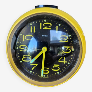 Horloge Rubis boule jaune