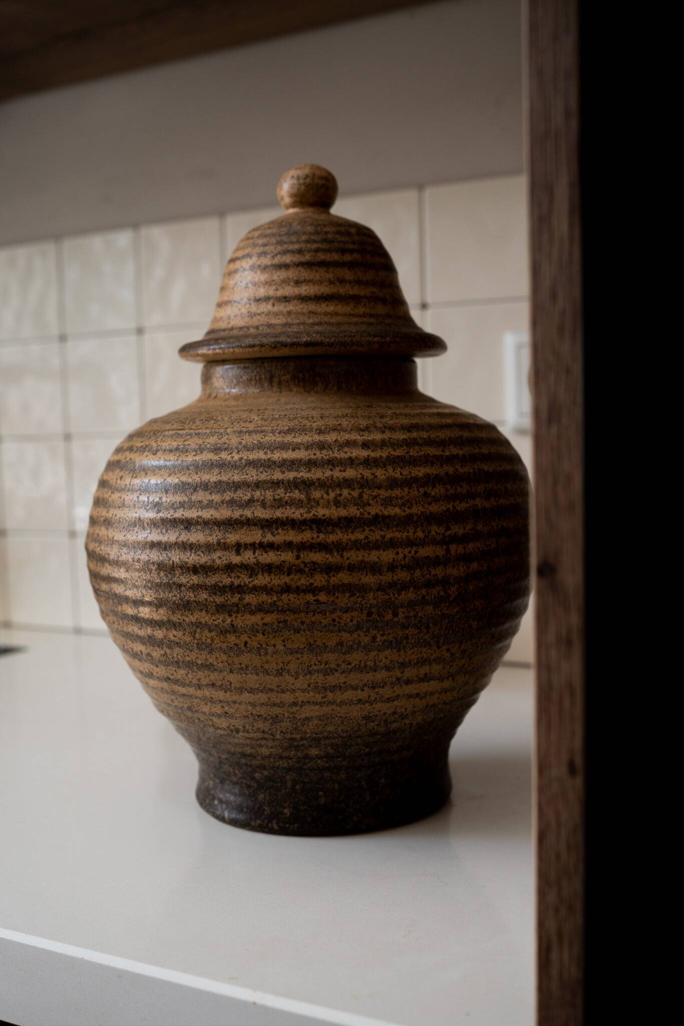 Jarre / vase en beige brun