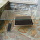 Table basse vintage double plateau verre et structure en métal doré