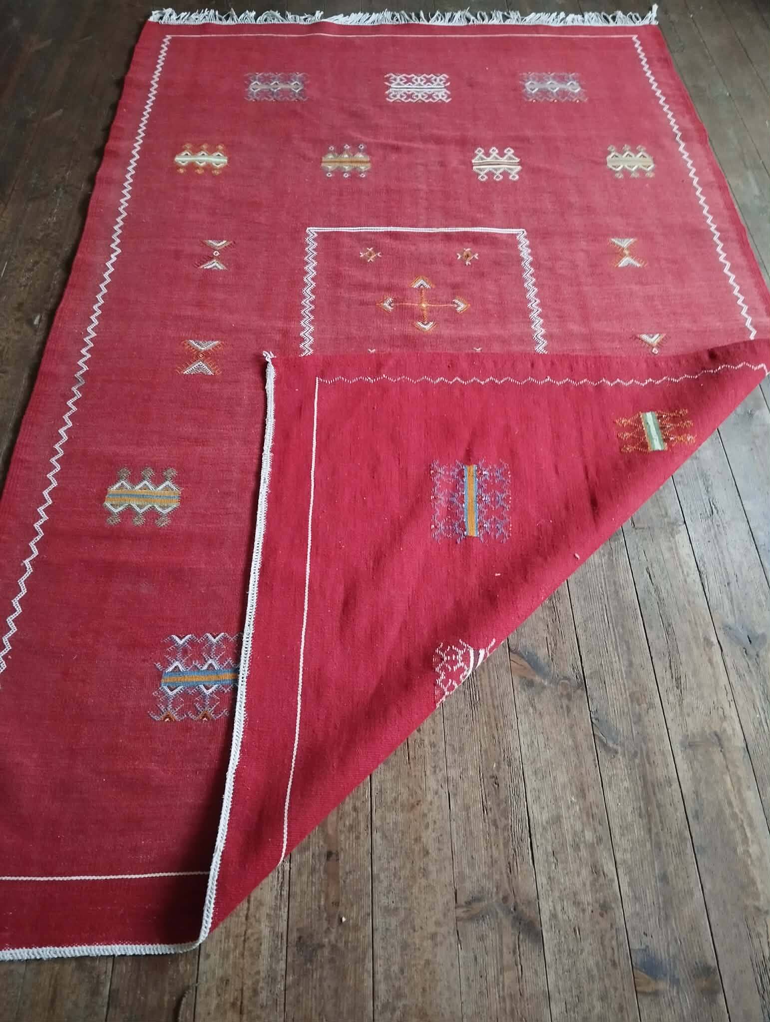 Handmade Berber rug 254x157cm