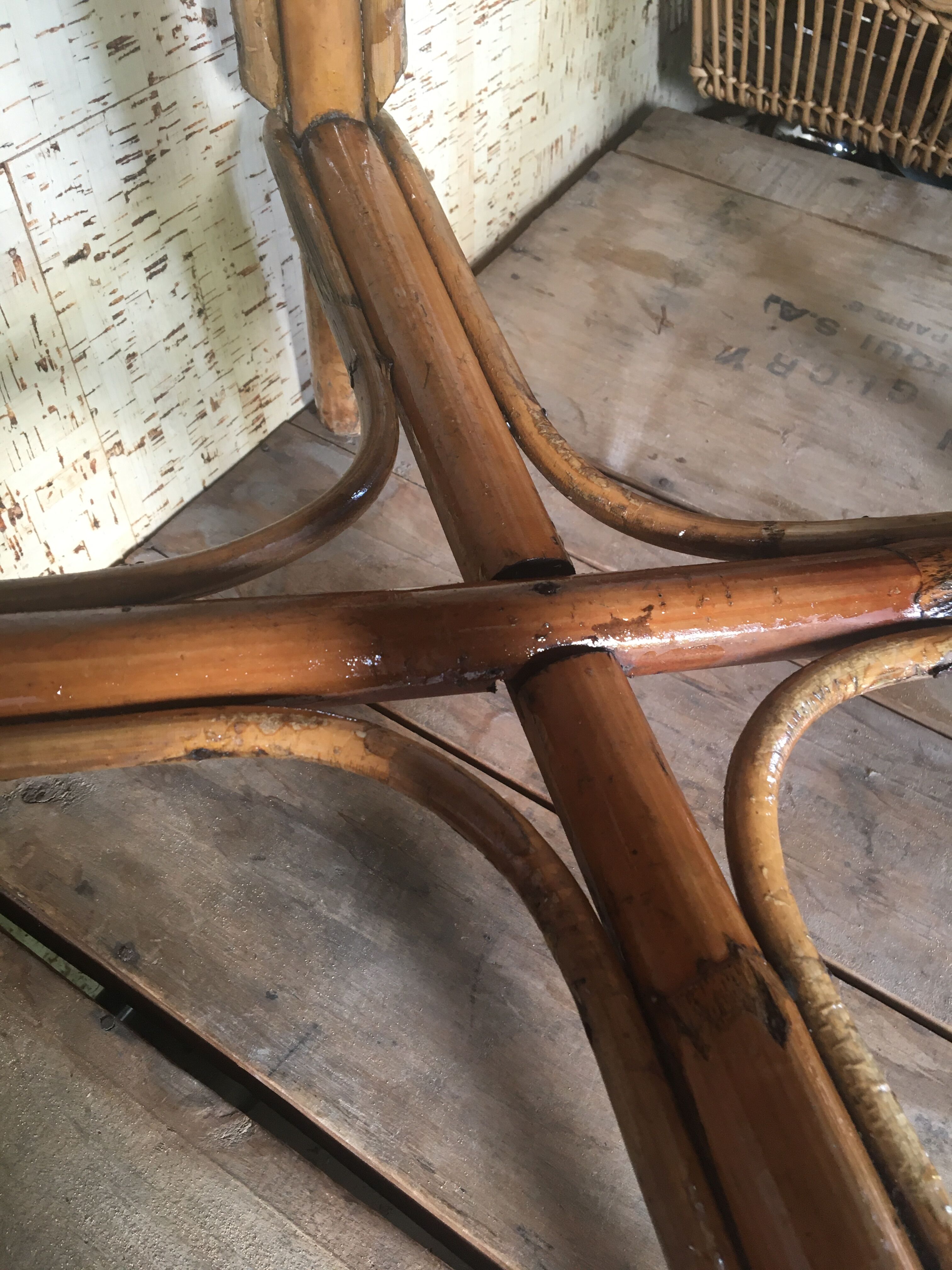 Chaise de bistrot  bambou et plastique
