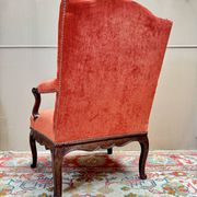 FAUTEUIL EN NOYER D’ÉPOQUE RÉGENCE XVIII EME SIÈCLE