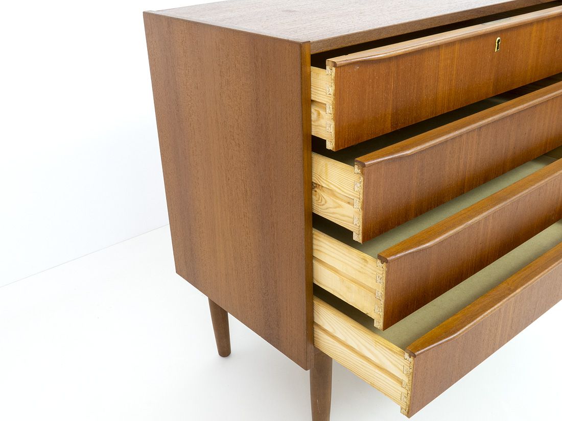 Scandinavian Chest of Drawers in Teak, 1960s