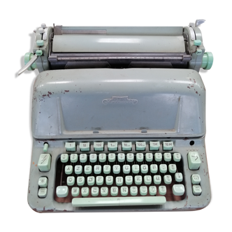 HERMES Ambassador typewriter