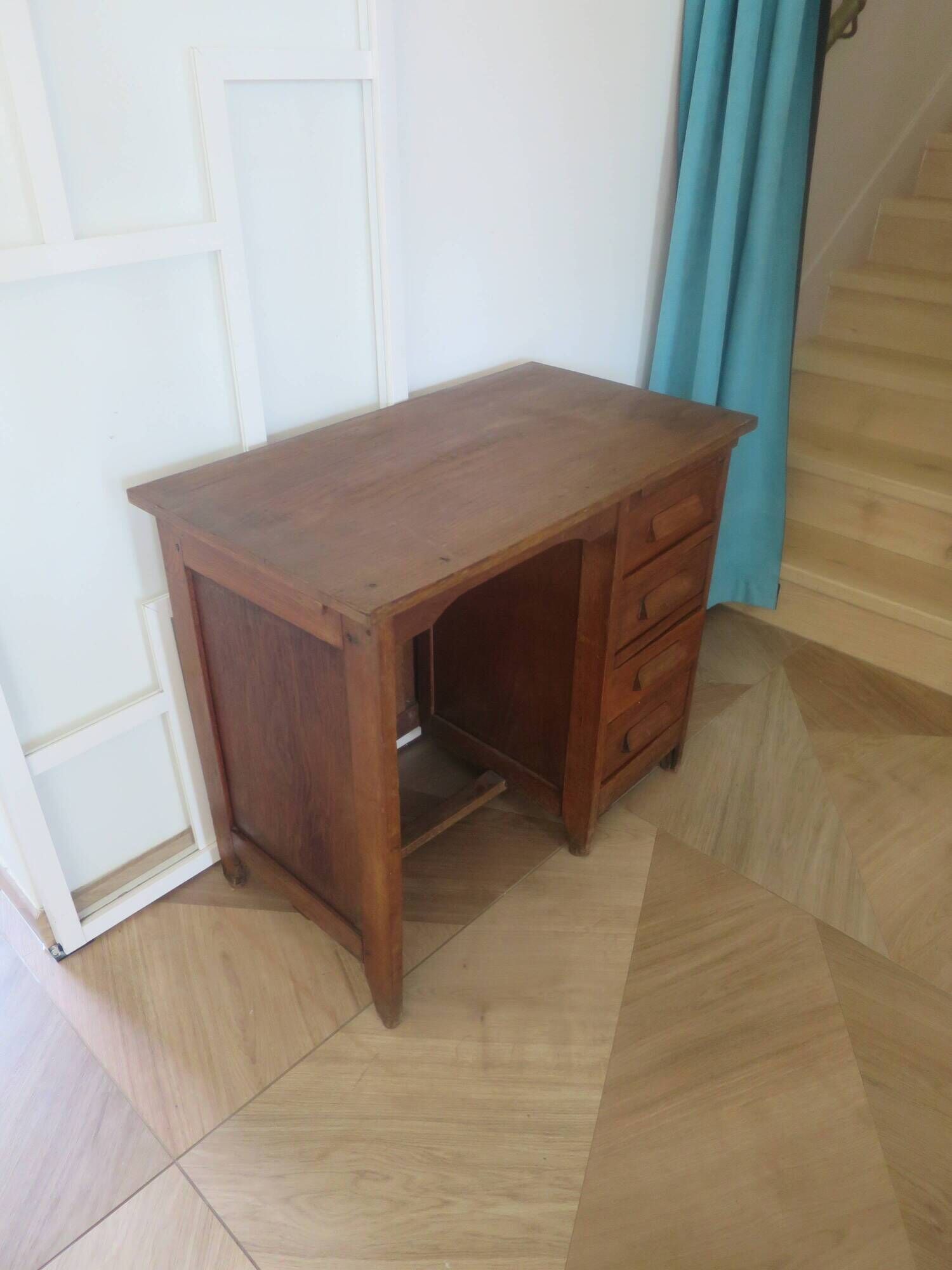 Vintage-Modern-Scandinavian Desk - 1950s - 4 drawers - Children's range