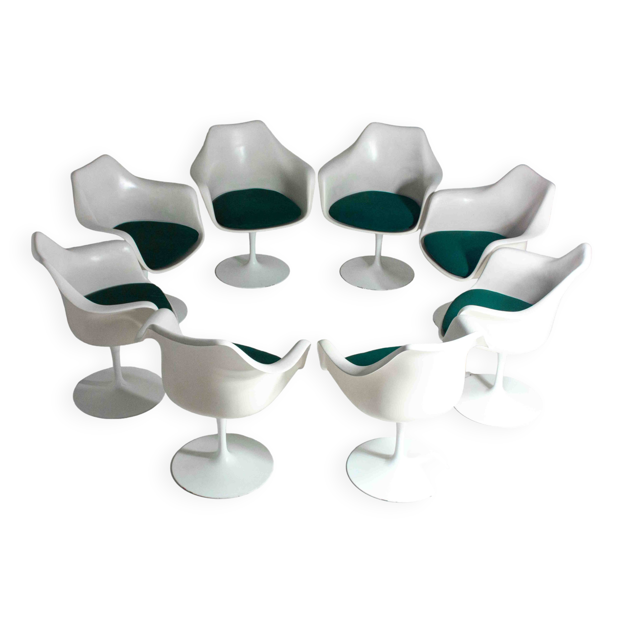 Large set of 8 tulip armchairs by Eero Saarinen for Knoll International, 1970s