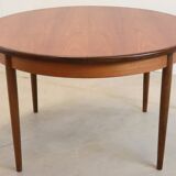 Round G-Plan vintage dining table extendable 'Prestwich'