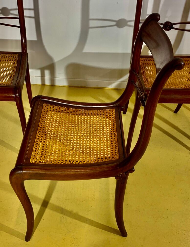 4 chaises style directoire en acajou massif
