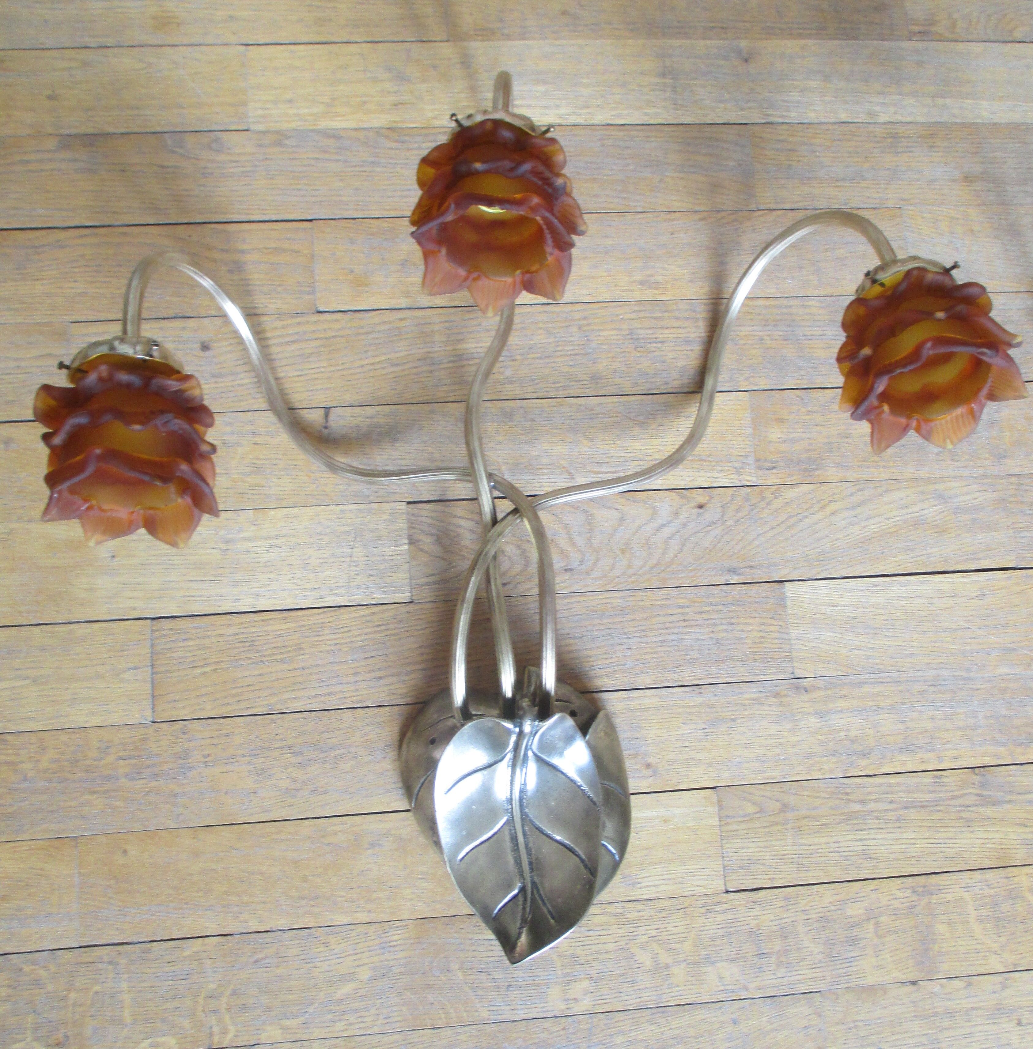 2 brass appliques leaves flowers tulip glass paste