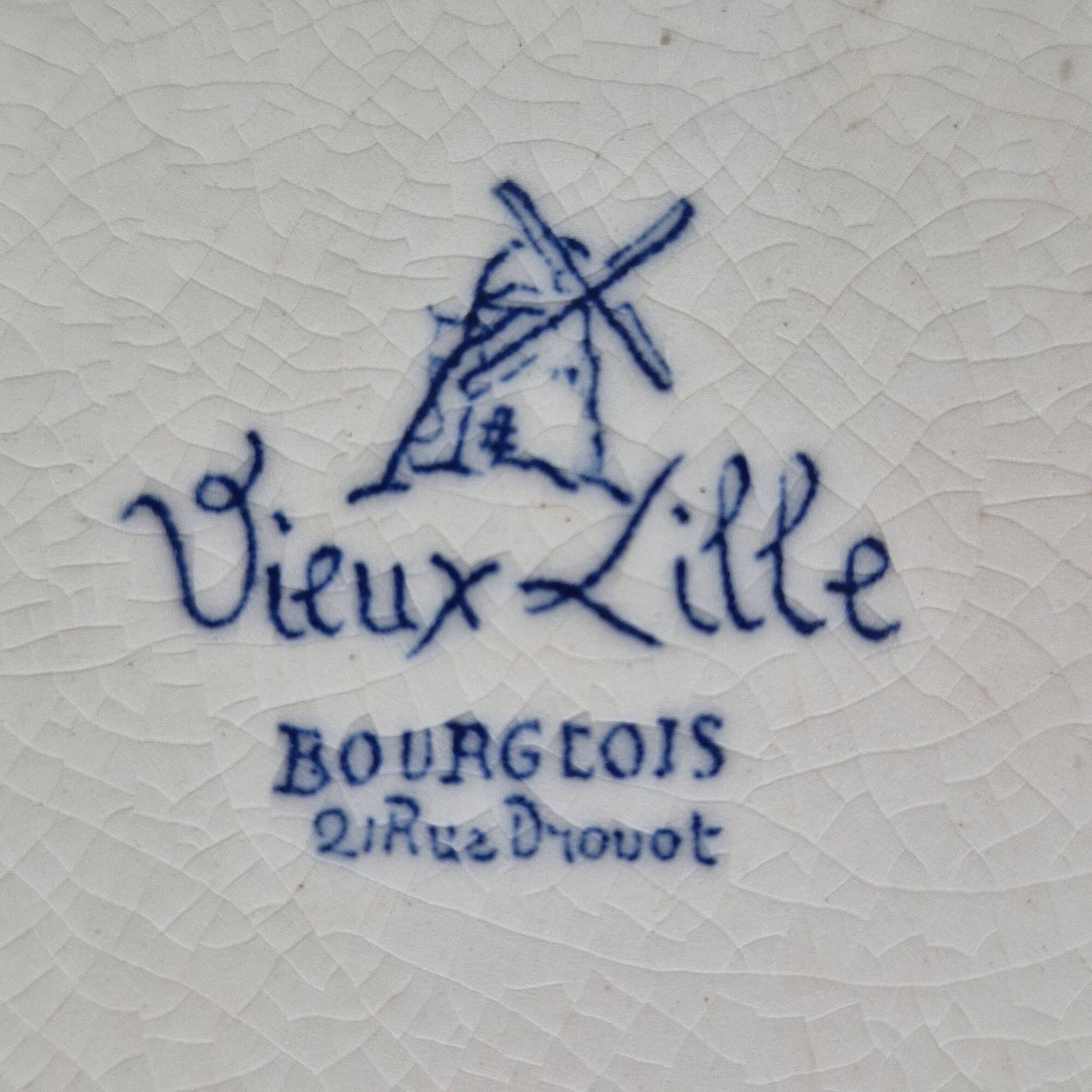 Iron earth soup tureen or vegetable dish bourgeois paris store model vieux lille blue garlands