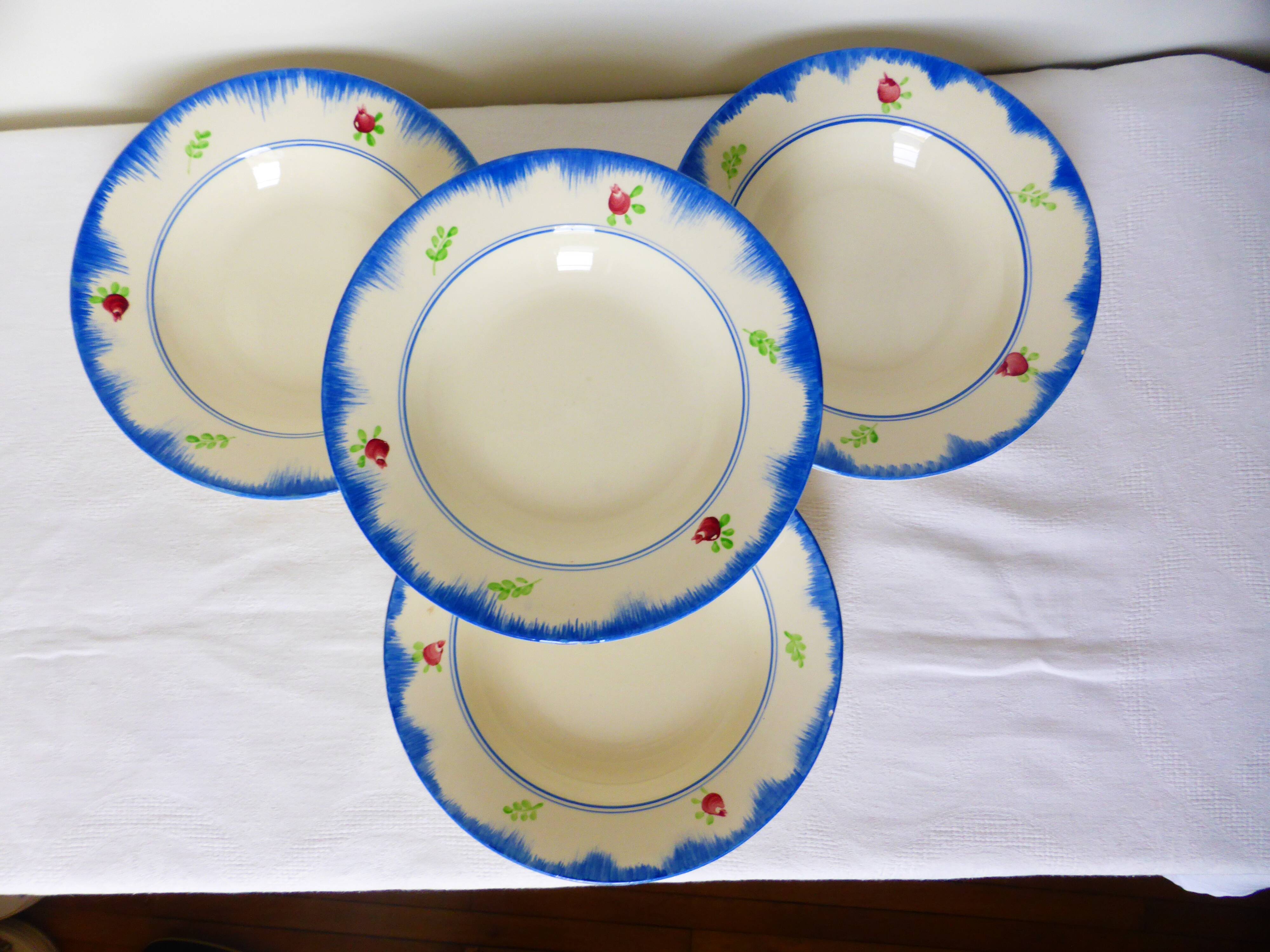 4 vintage deep plates from Gien 210754