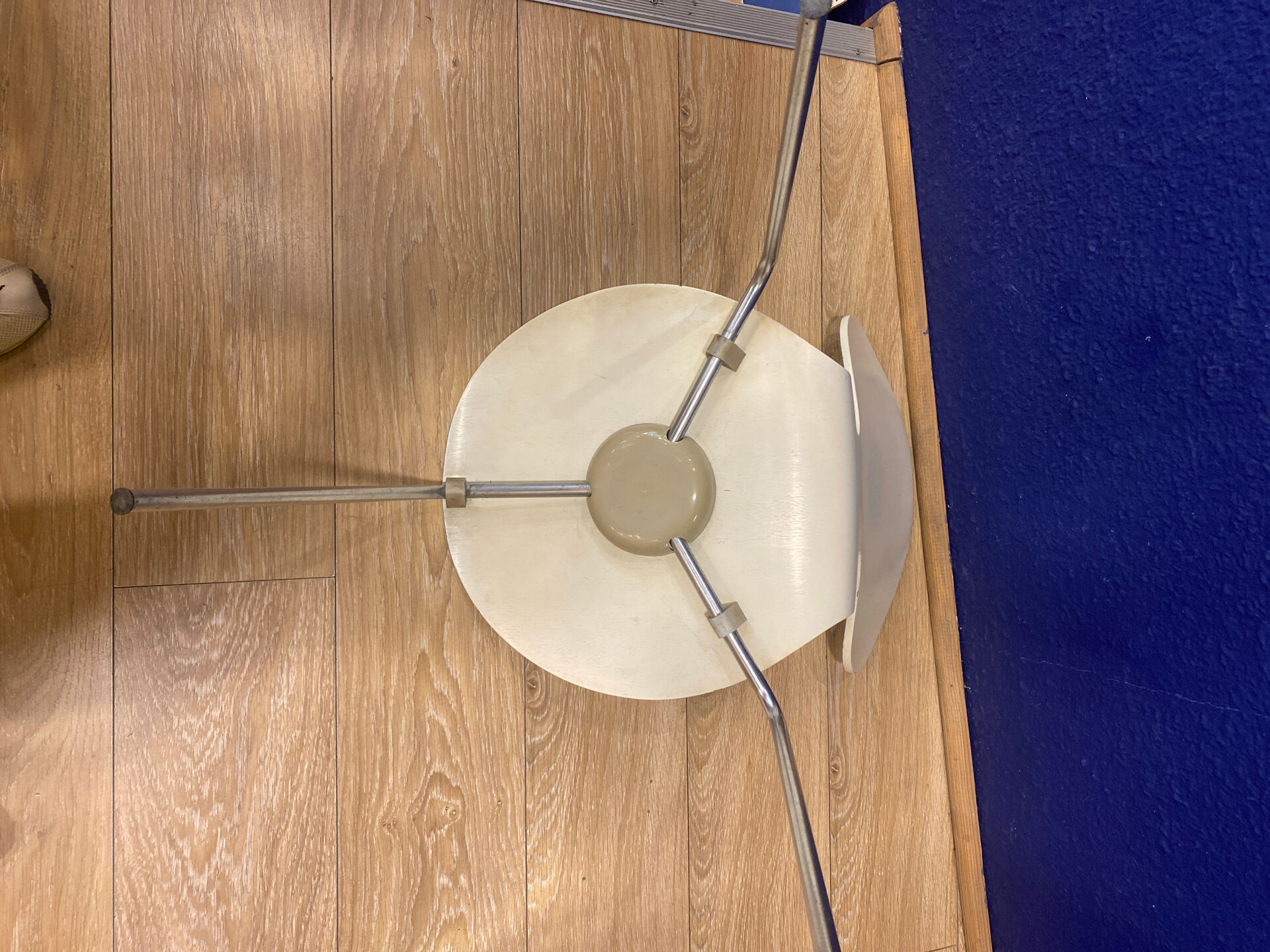 5 Ant chair by Arne Jacobsen