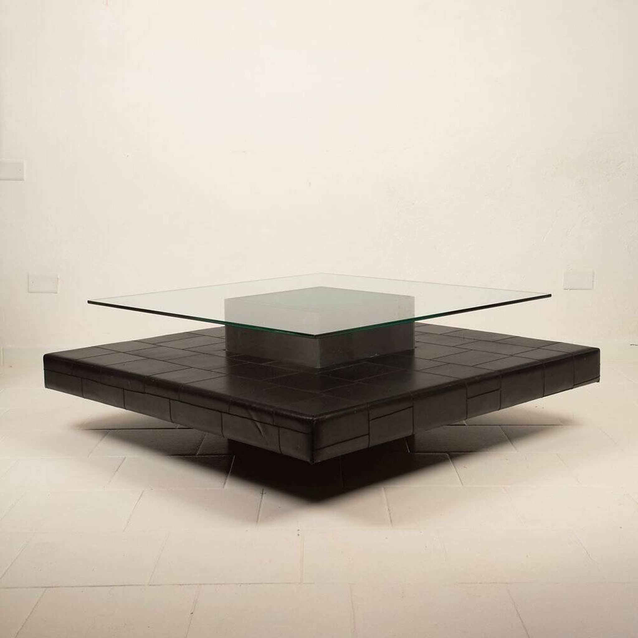 Coffee table with pecari leather base by Tito Agnoli for Caleido, 1970