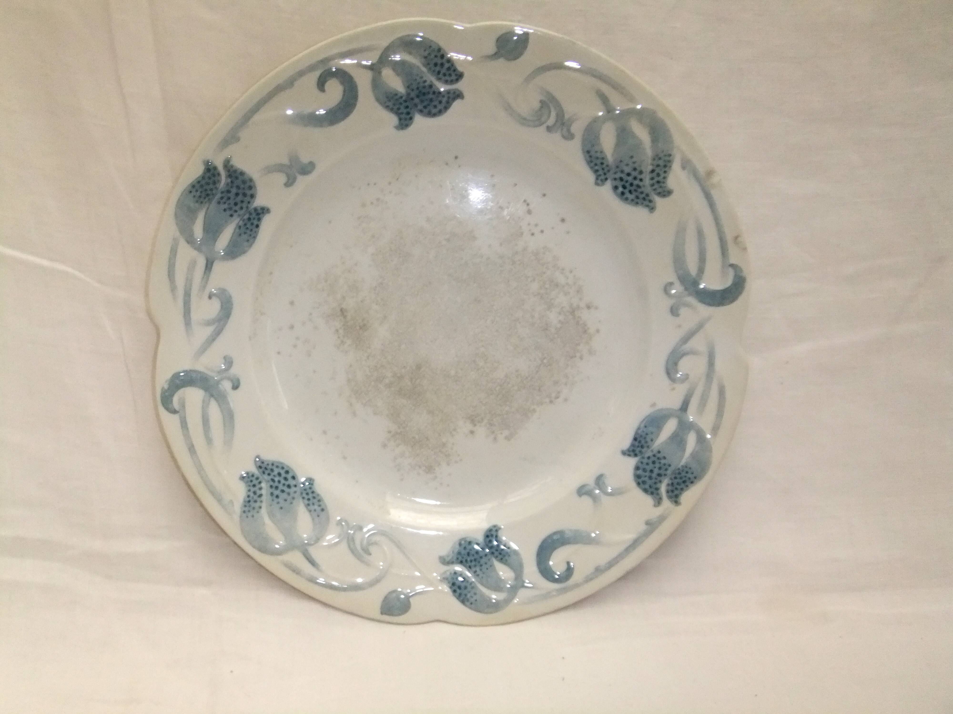 Sarreguemines Tircis barbotine art nouveau plate collection