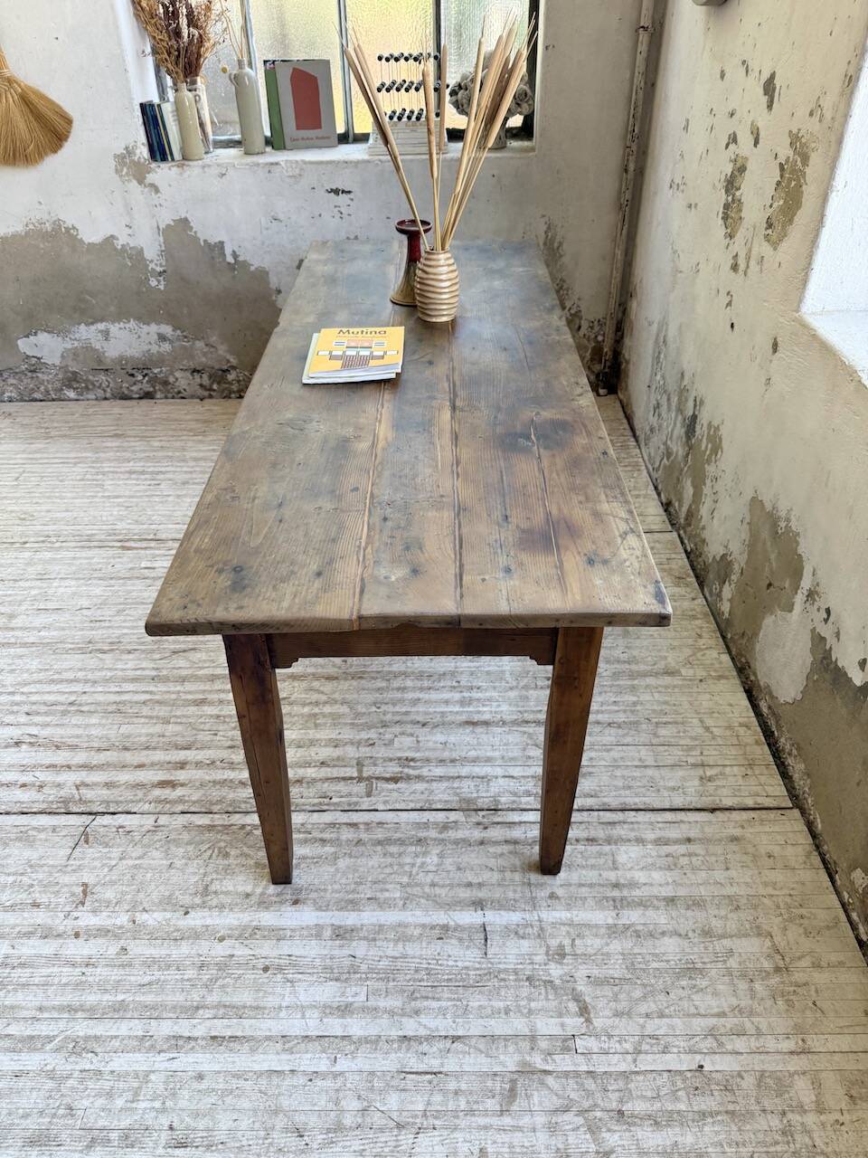 1950s oak farmhouse table with spindle legs