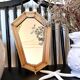 Petit miroir mural vintage en bois biseauté
