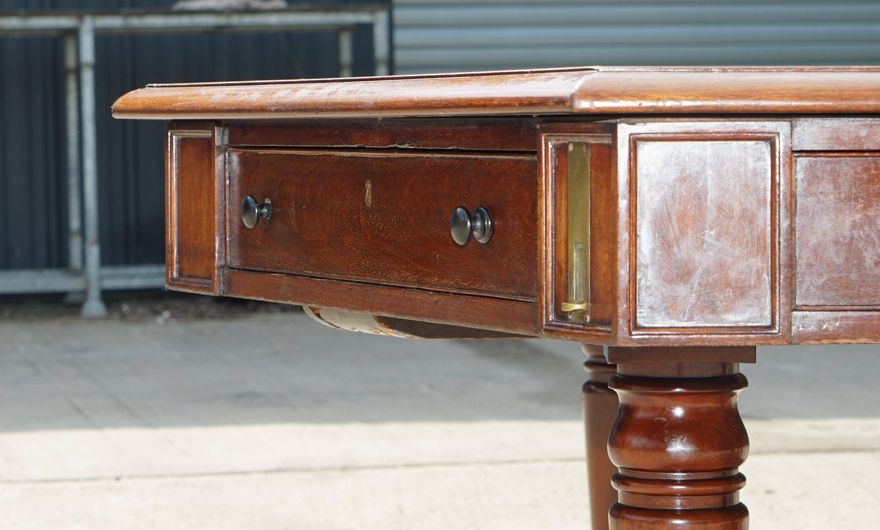 George III Antique Library Desk in Solid Mahogany 1780