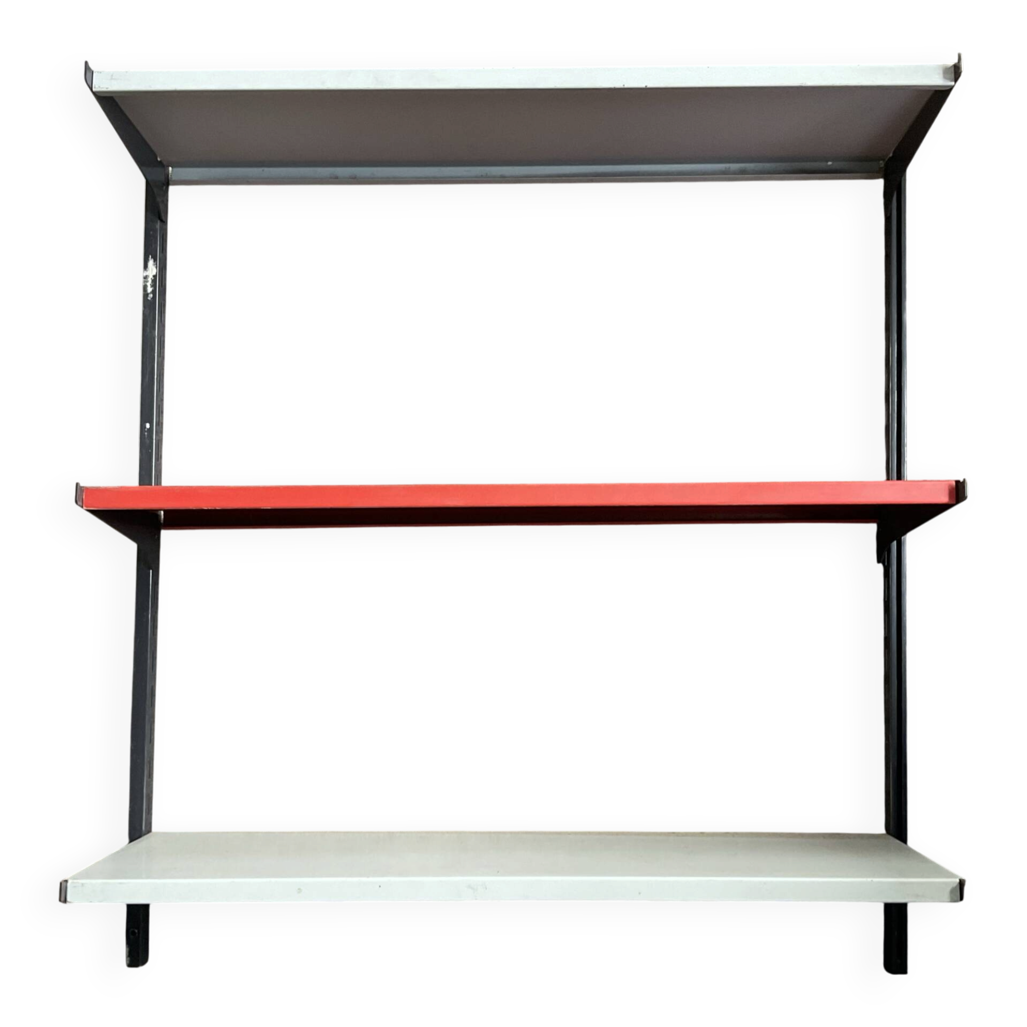Tomado wall shelf from the 1950s-60s.