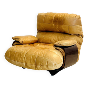 Fauteuil Marsala par - michel ducaroy