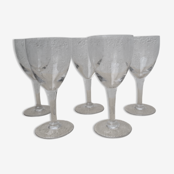 5 verres à pied en verre ciselé 50