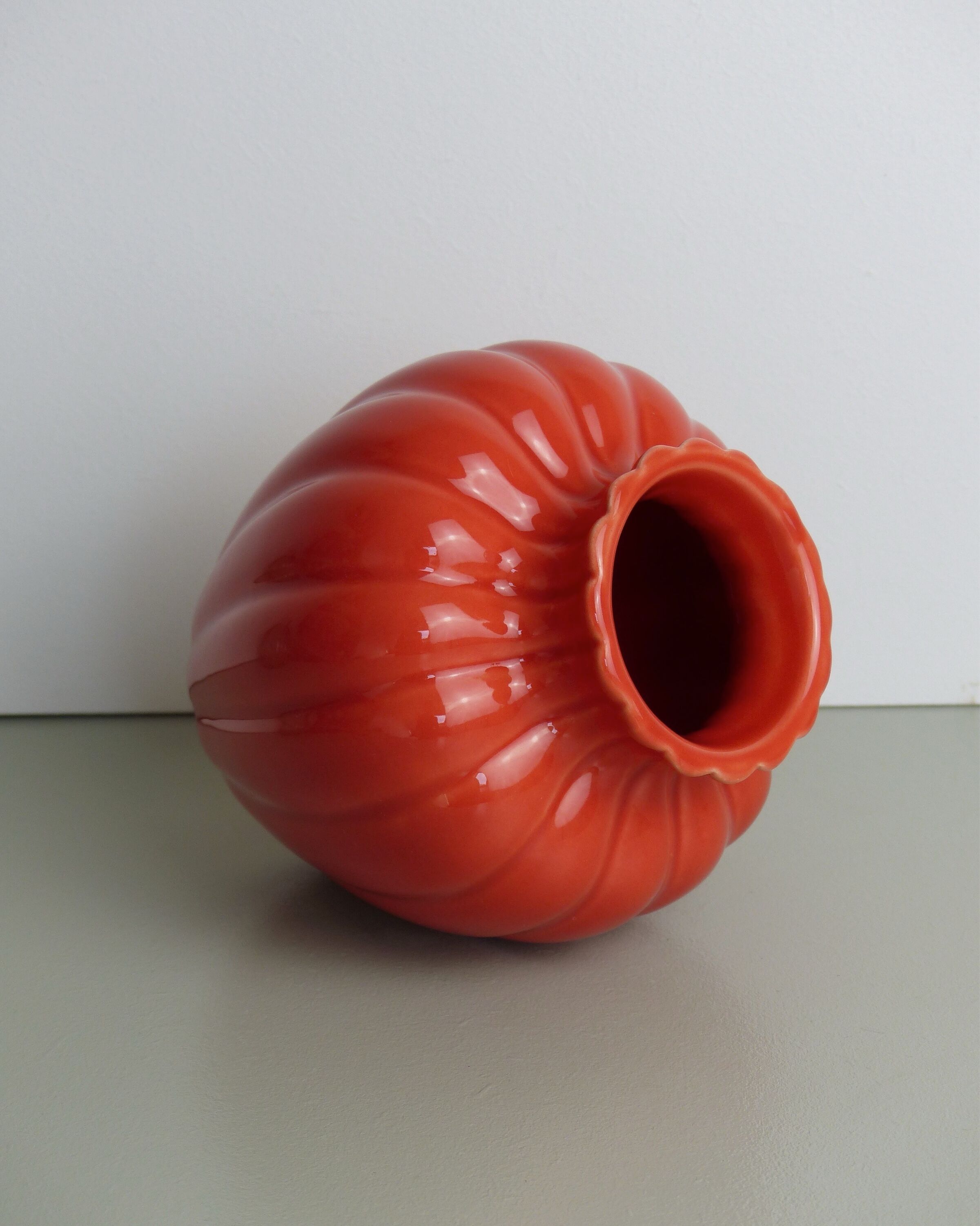 Vase en céramique orange