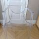 Fauteuil Kartell " Louis Ghost " Cristal design Philippe Starck