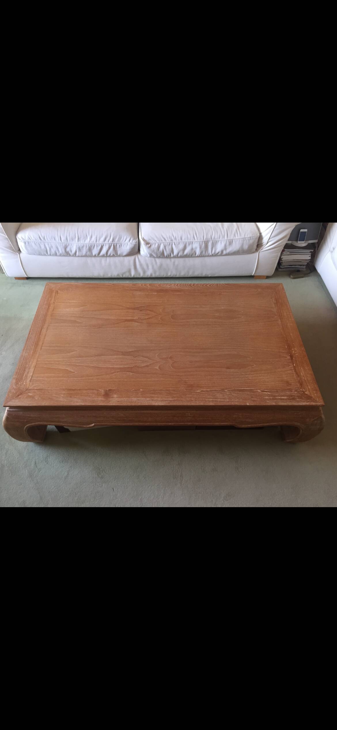 Exotic coffee table "Opium"
