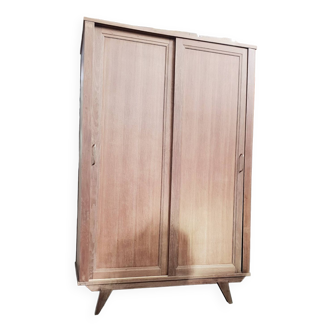 Armoire vintage