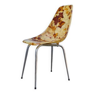 Chaise en fibre de verre La Cigogne