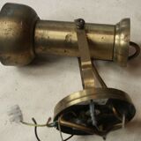 Brass spots year 70 string switch