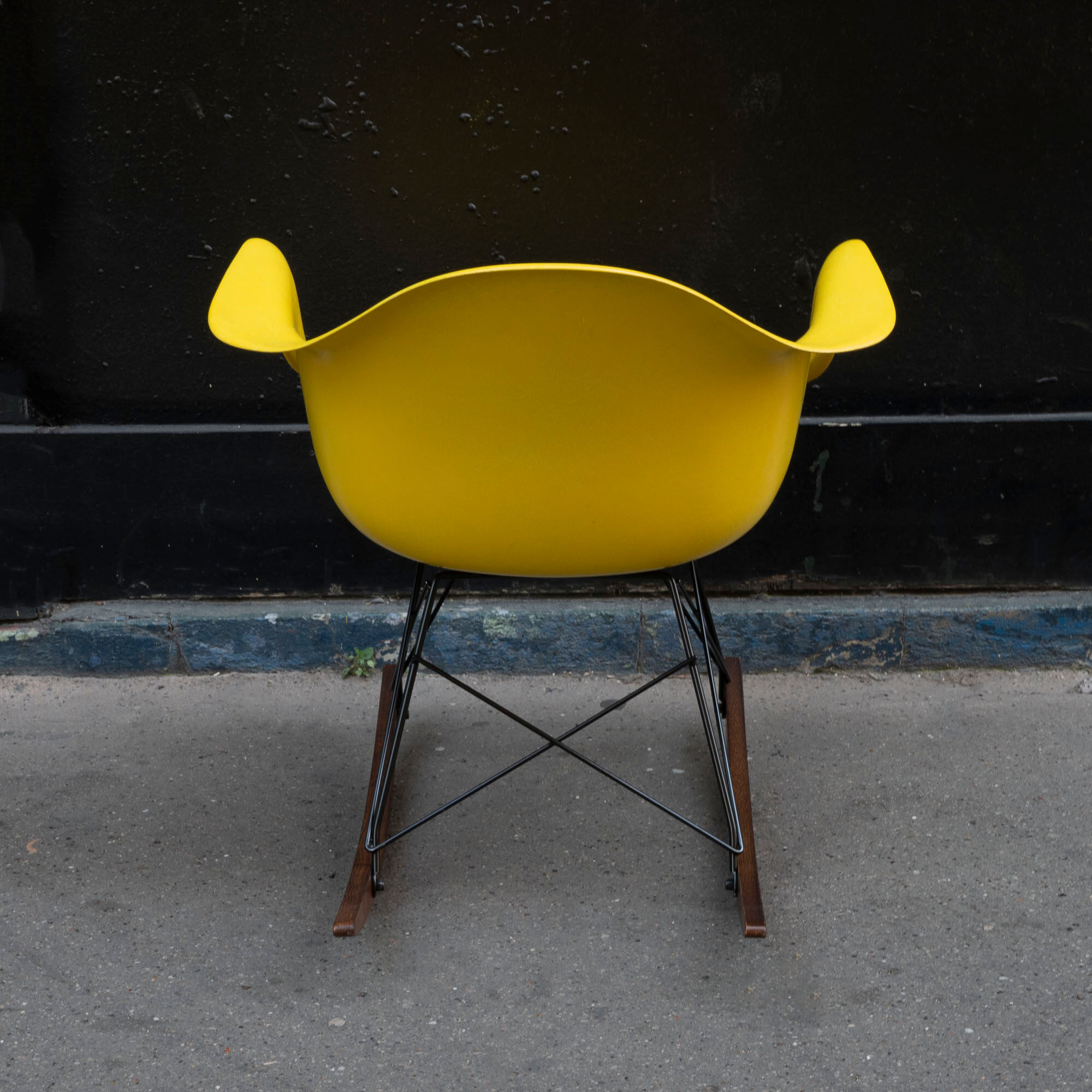 Rocking Chair Bright Yellow by Charles & Ray Eames - Herman Miller