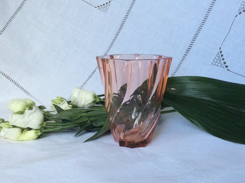 Vintage vase in pink glass art deco France