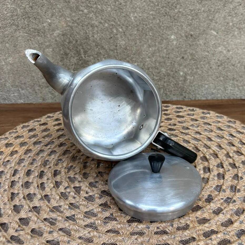 Old aluminium coffee pot