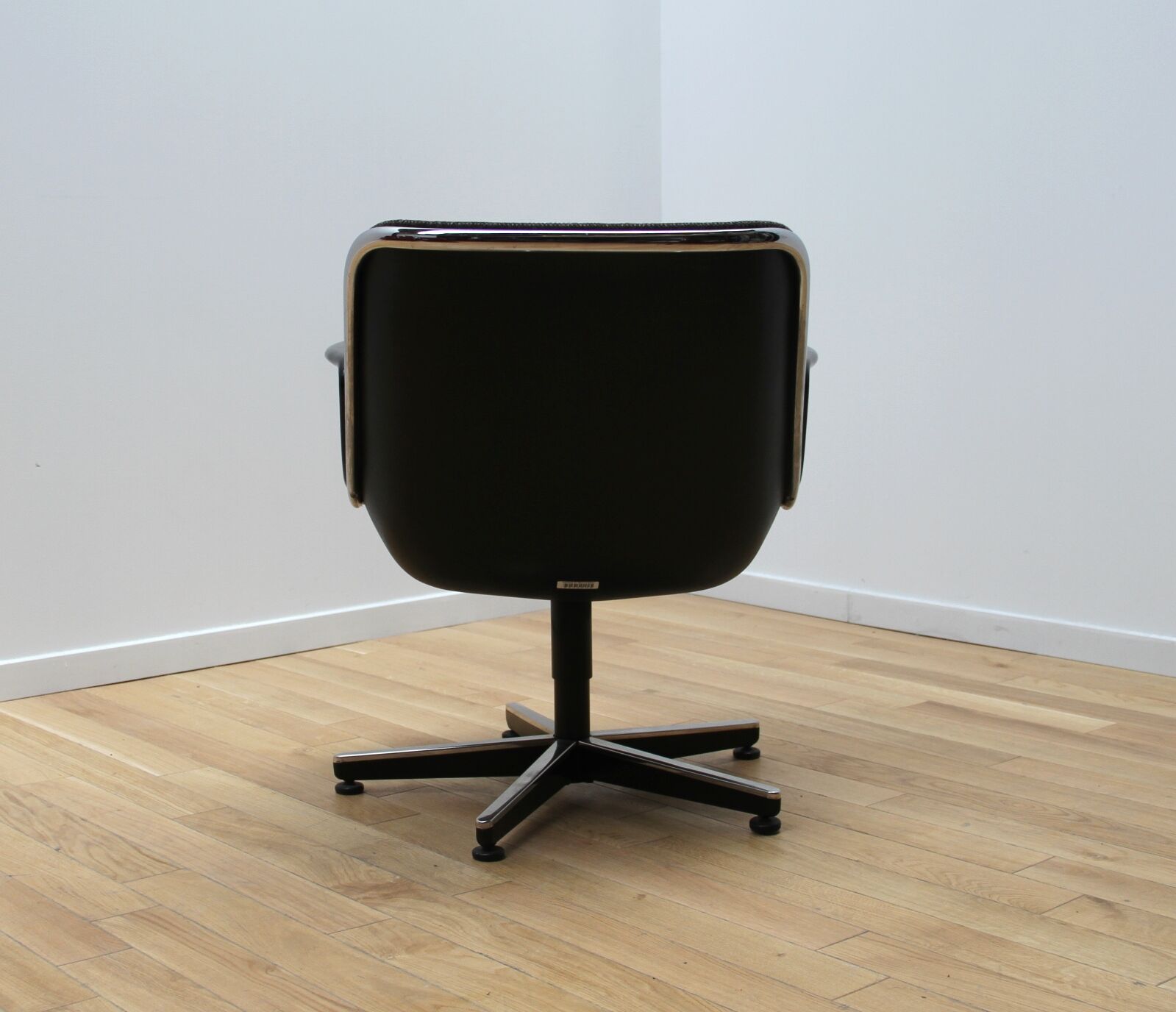 Charles pollock office chair