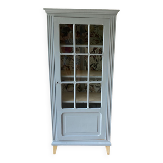 Armoire parisienne vitrée