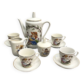 Complete set, children's dining room service made of decorated porcelain, Germany 1970s.