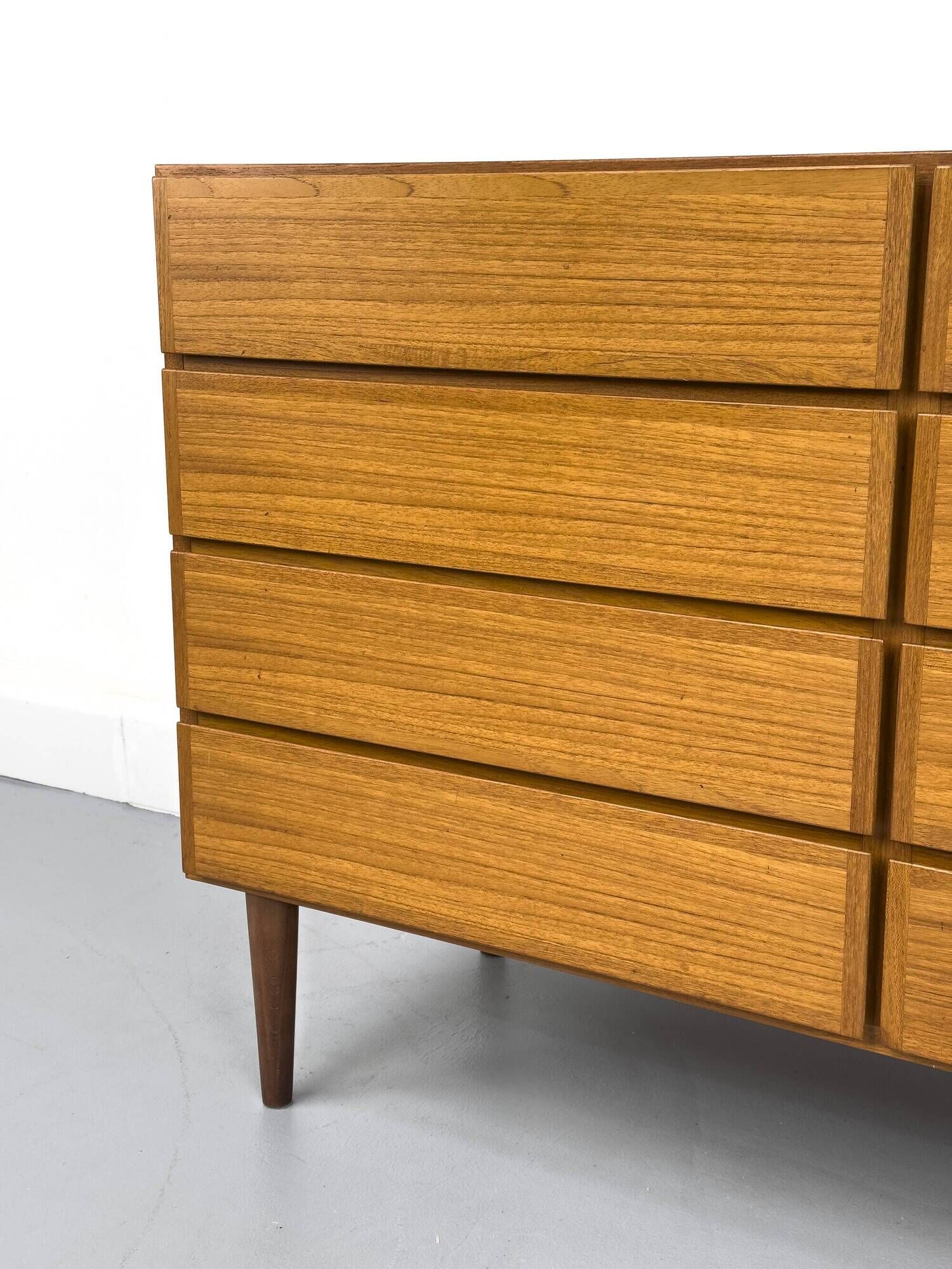 Commode danoise en teck d'Omann Jun, années 1970 | Selency