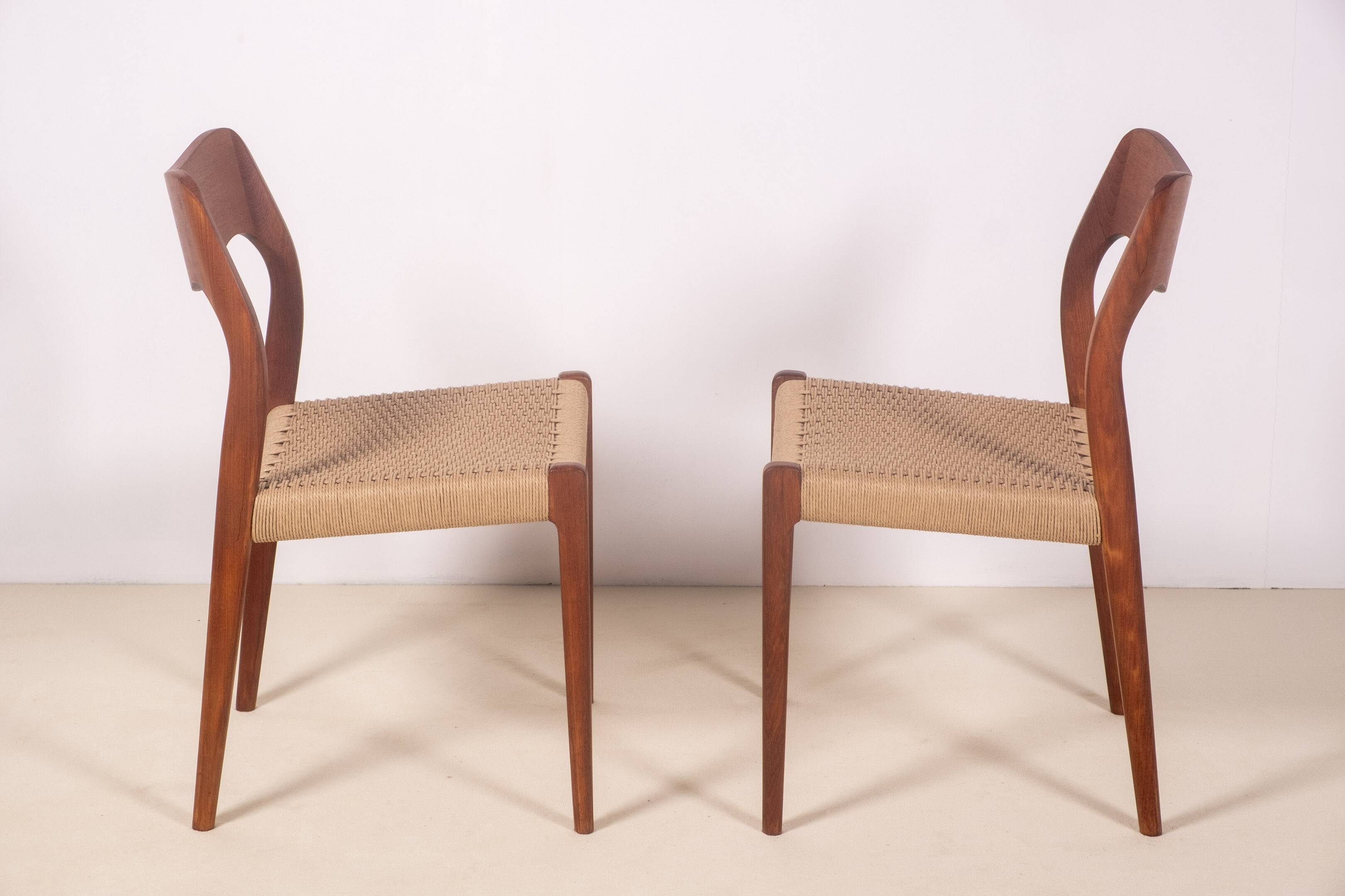 6x Niels Møller Model 71 teak, 1960s, Denmark