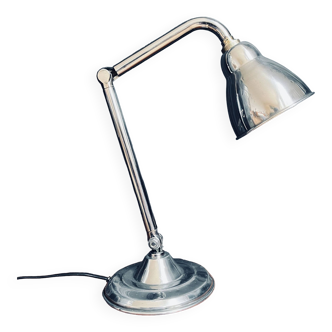 Lampe de bureau chevet KI-E-KLAIR modèle moderniste art deco nickelée chrome UAM Bauhaus