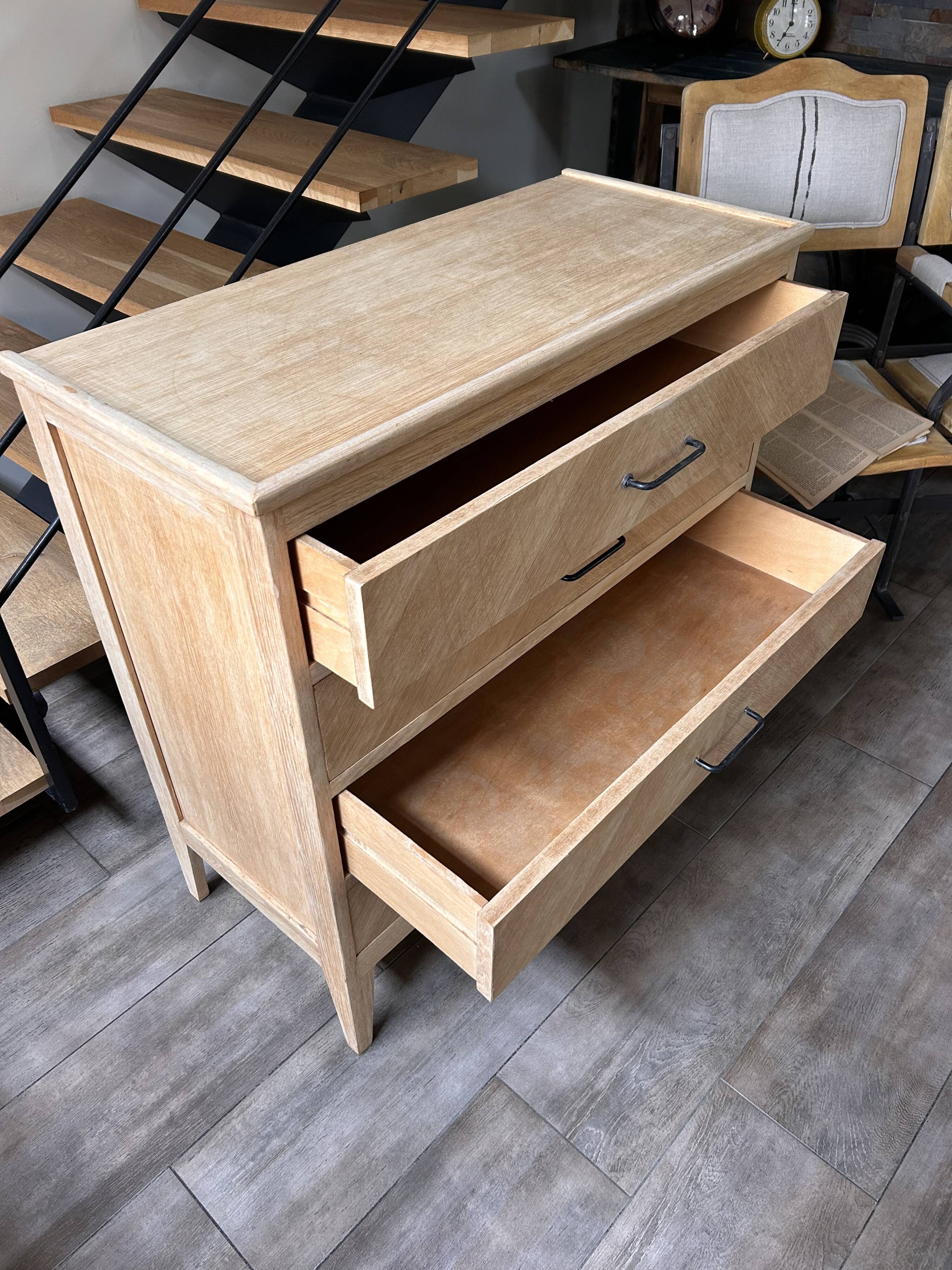 Commode bois ancienne
