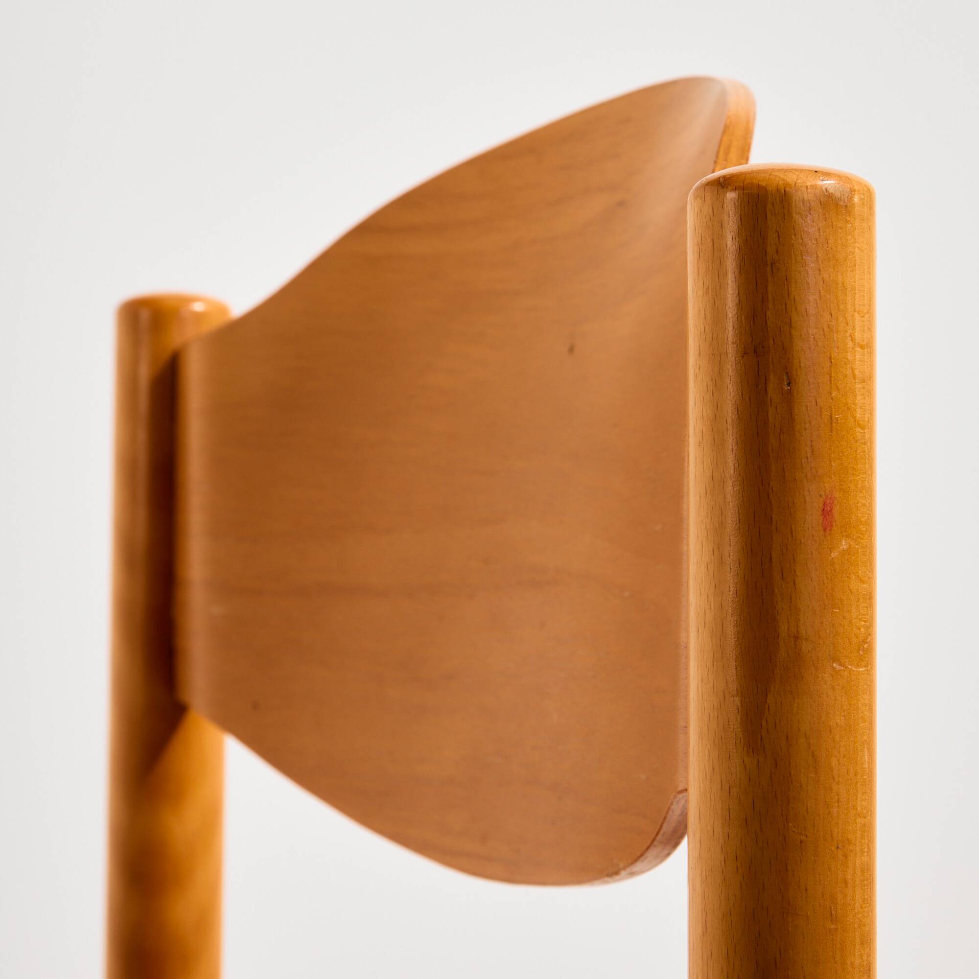 Stackable oak chair