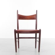 Suite de 4 chaises scandinaves en palissandre de Rio