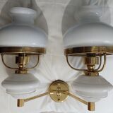 Double wall lamp