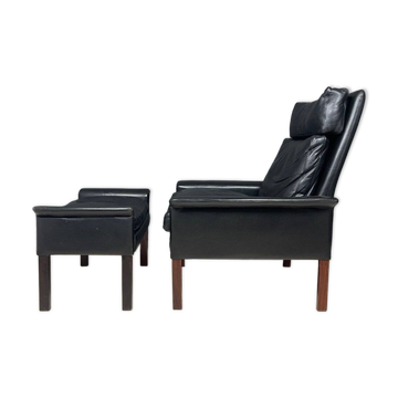 Lounge chair and ottoman set Mod. 500 attributed to Hans Olsen for Vatne Møbler, Denmark, 1960s.