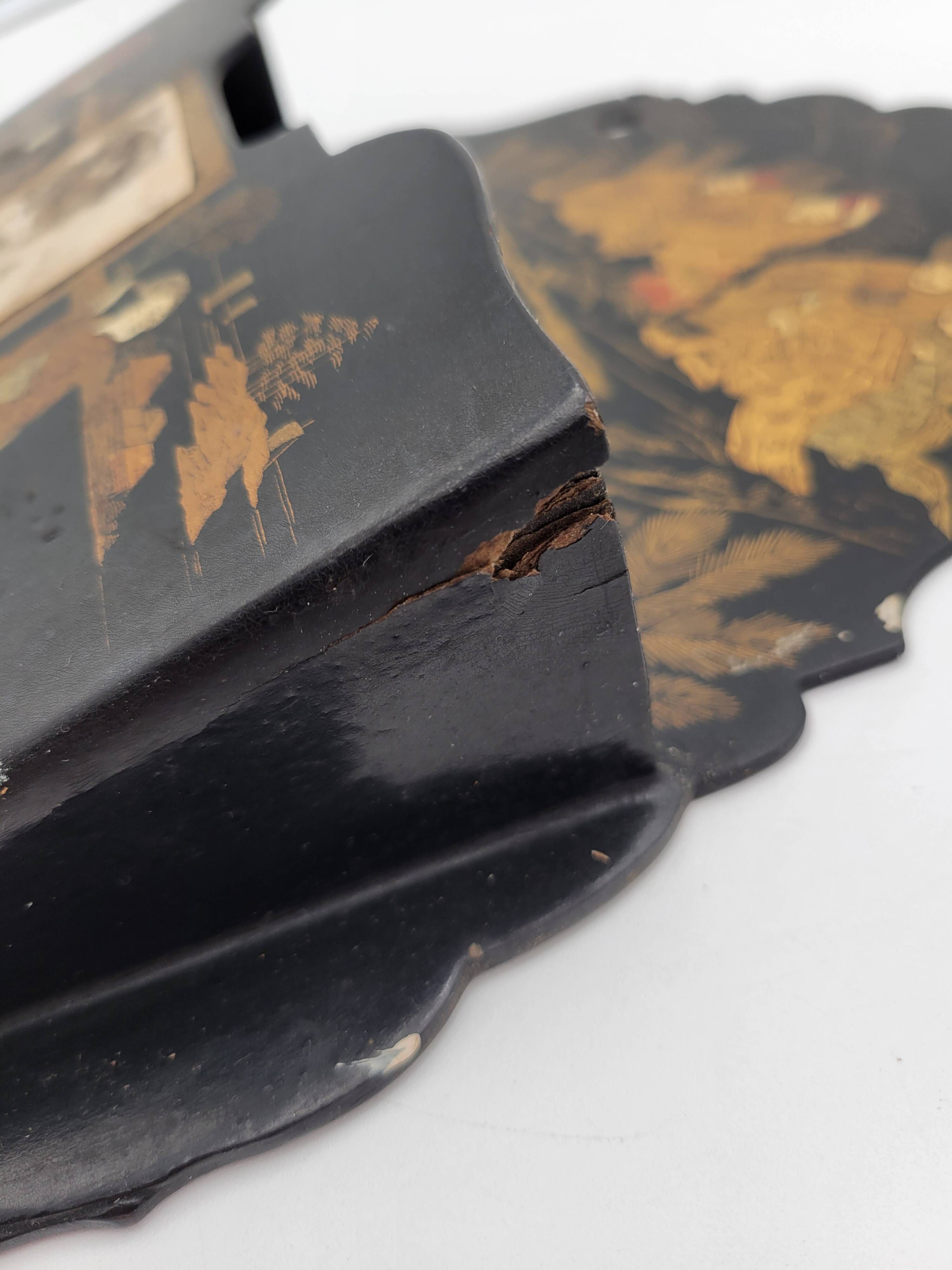 Antique Napoleon III letter holder with old photo