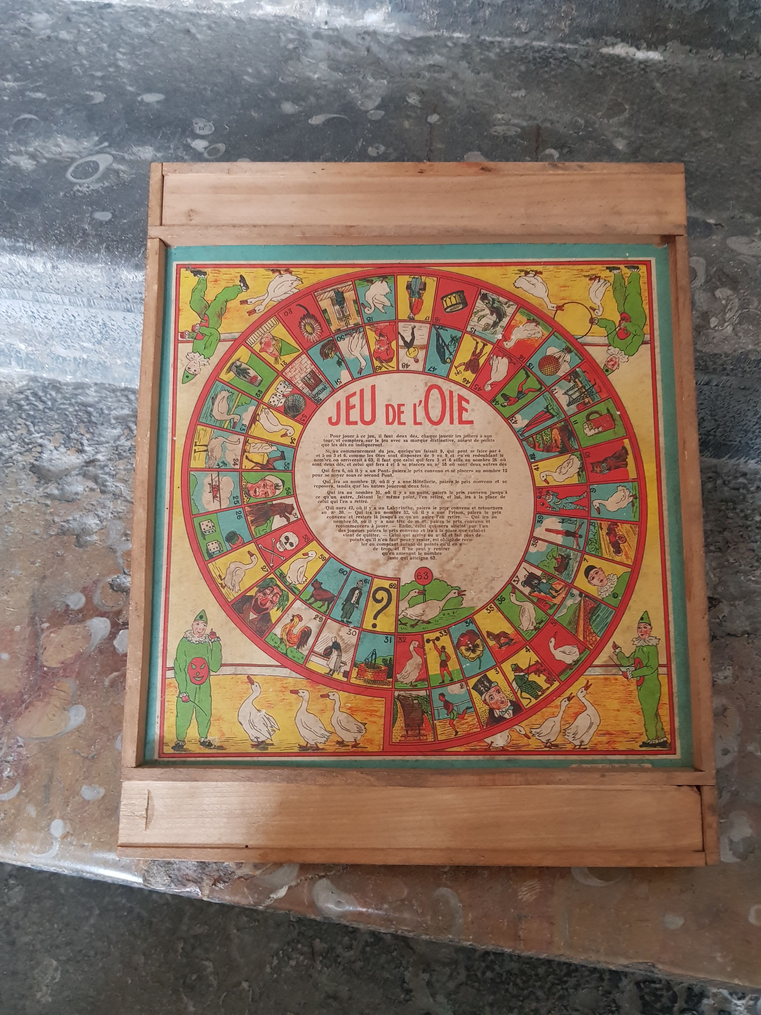 Goose game board made of wood