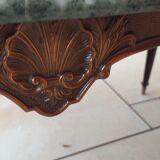 Oval lounge coffee table